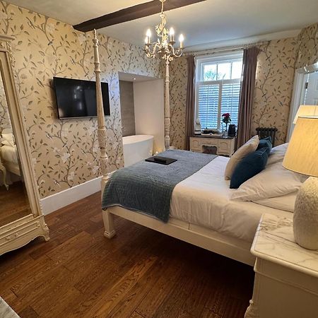No64 The Boutique Hotel West Malling Extérieur photo