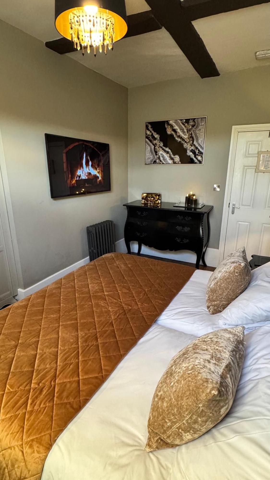 No64 The Boutique Hotel West Malling Extérieur photo
