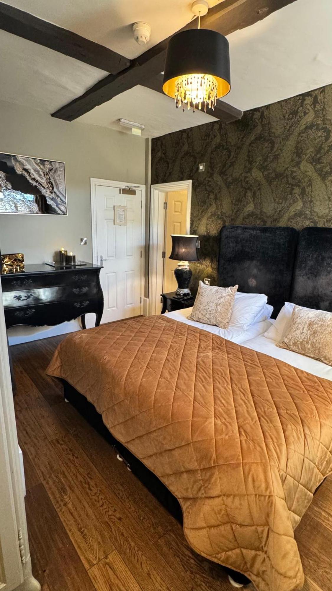 No64 The Boutique Hotel West Malling Extérieur photo
