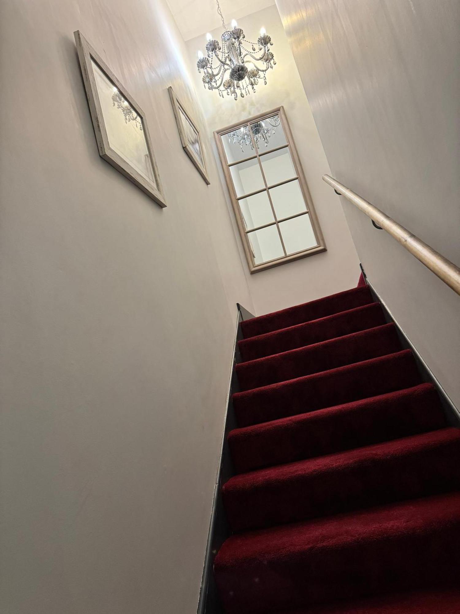 No64 The Boutique Hotel West Malling Extérieur photo