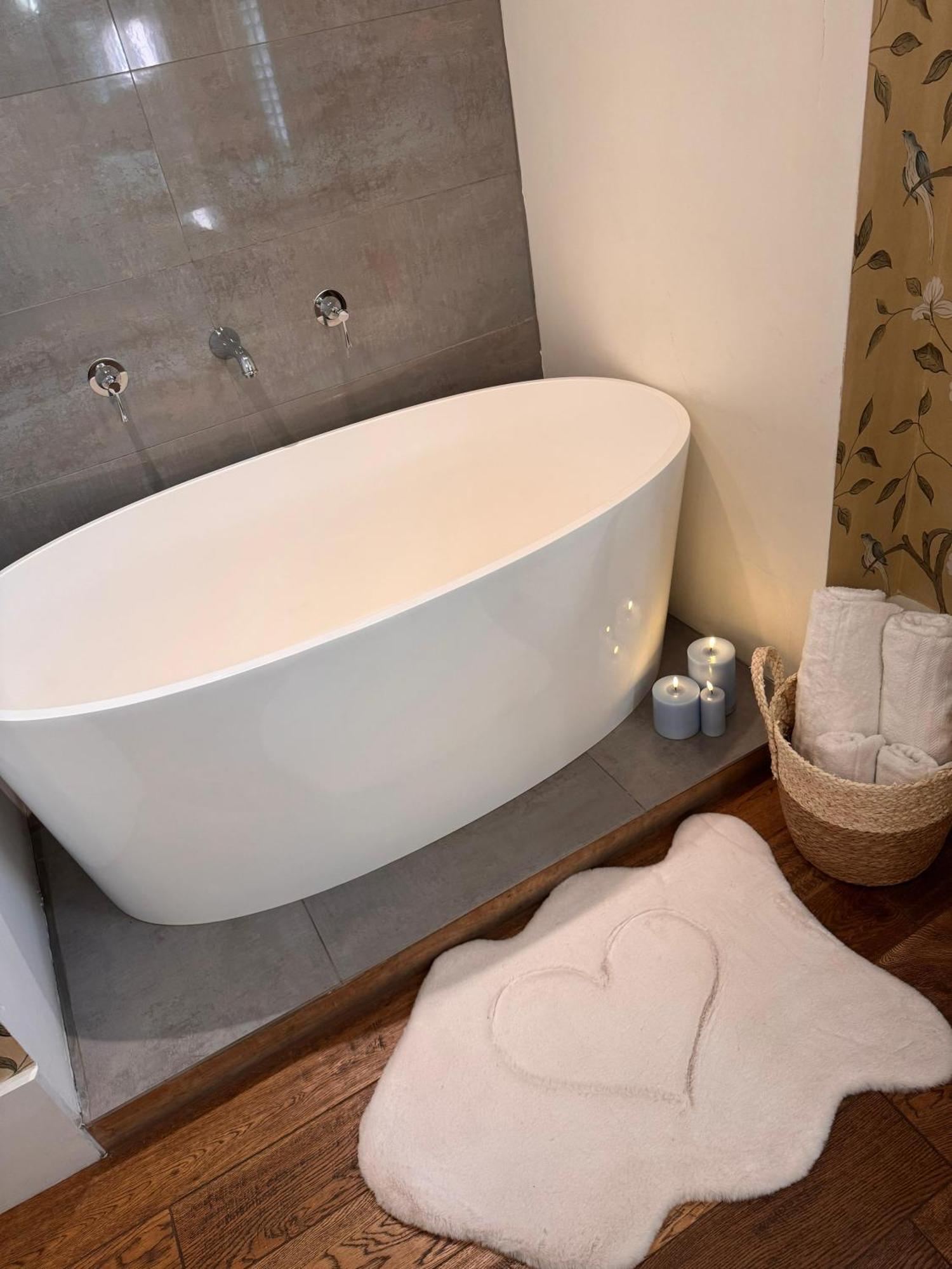 No64 The Boutique Hotel West Malling Extérieur photo